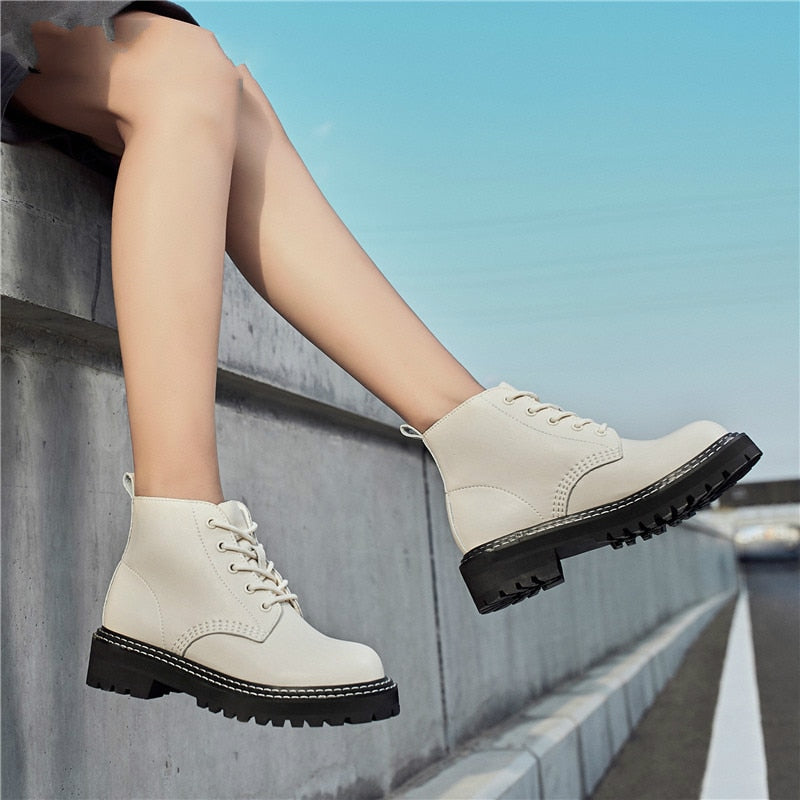 Autumn Women Chelsea Boots Genuine Leather Ankle Boots for Women Casual  Motorcycle Shoes Winter Fur Couple Shoes Zapatos Mujer